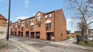 Photo 14- click for photo gallery